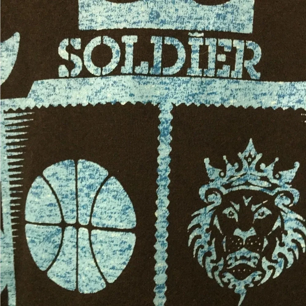LEBRON JAMES NIKE SOLDIER “RISE AND SHINE” men's size Ig black Dri Fit tshirt